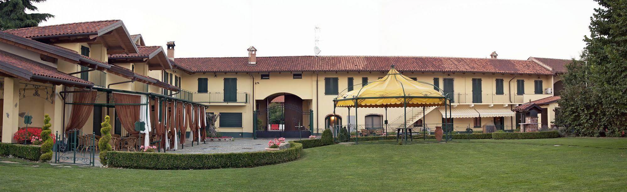 Hotel Ristorante La Torretta Bianzè Eksteriør bilde